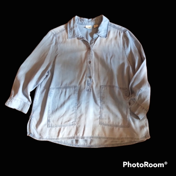 WESTBOUND denim chambray button up top - Picture 1 of 4